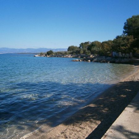 Apartments Kate - 100 M From Beach Malinska Exterior foto